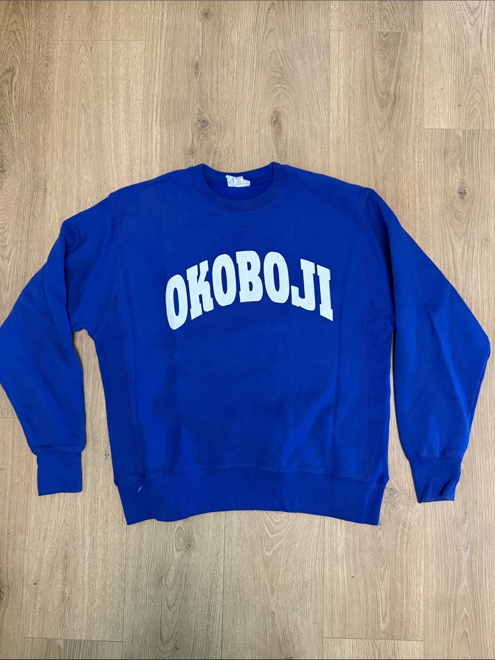 Champion Vintage OKOBOJI Blue Crewneck Sweatshirt - Classic Men's Pullover